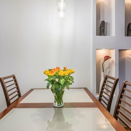 Maya'S Flats & Resorts - Old Town Piwna Гданск Екстериор снимка