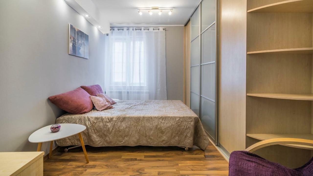 Maya'S Flats & Resorts - Old Town Piwna Гданск Екстериор снимка